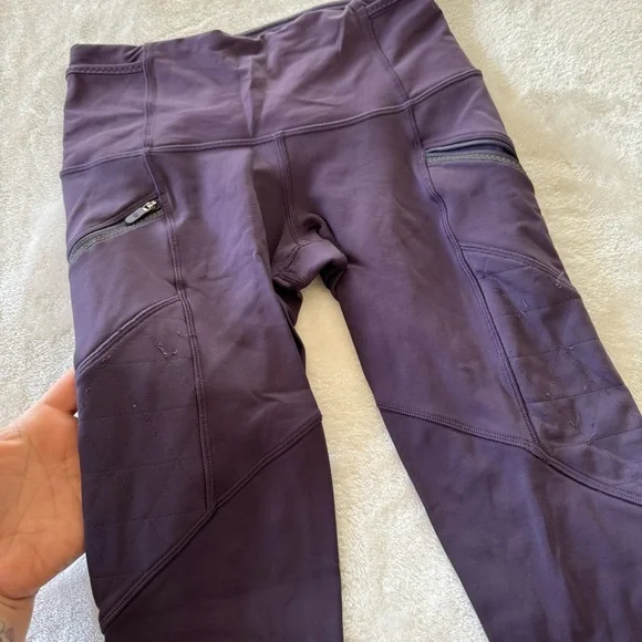 Lululemon Toasty Tech Tight II Leggings in Cyber